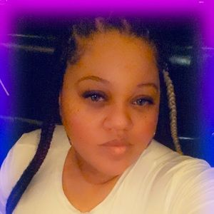 Meet your Posher, Shevette